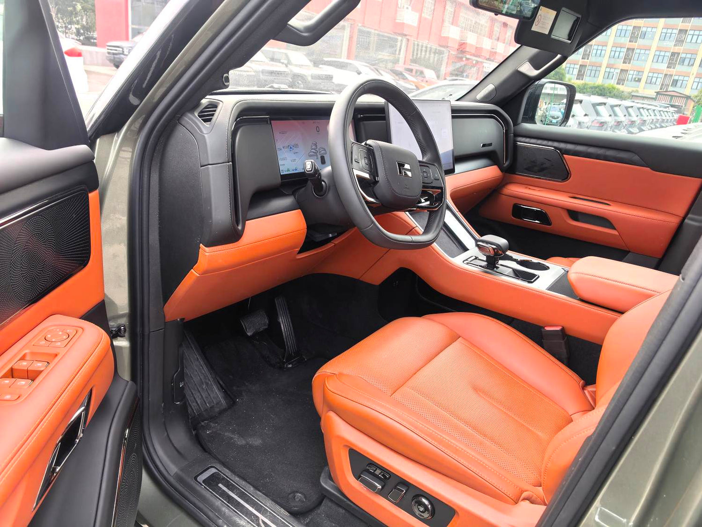 Used ROX 01 2024 Exclusive 6-Seat Long Range Edition Automatic