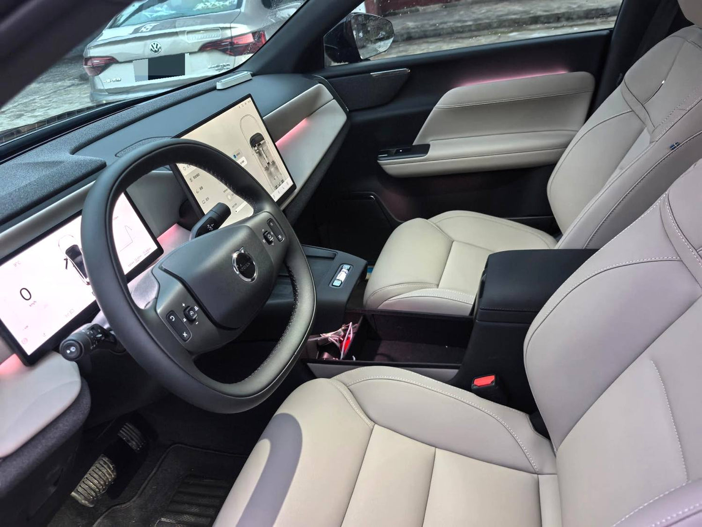 Used Volvo XC70 2026 Model 1.5T 2WD Long Range Edition Core Automatic Transmission