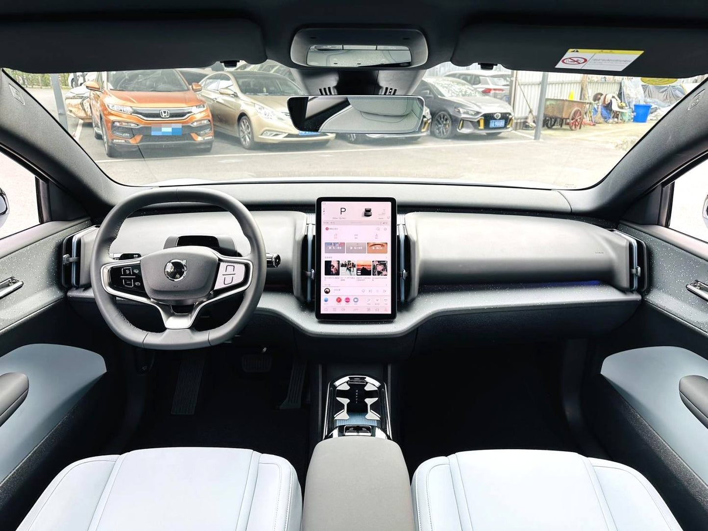 Used Volvo EX30 2024 Rear-Wheel Drive Long Range Ultra Automatic Transmission