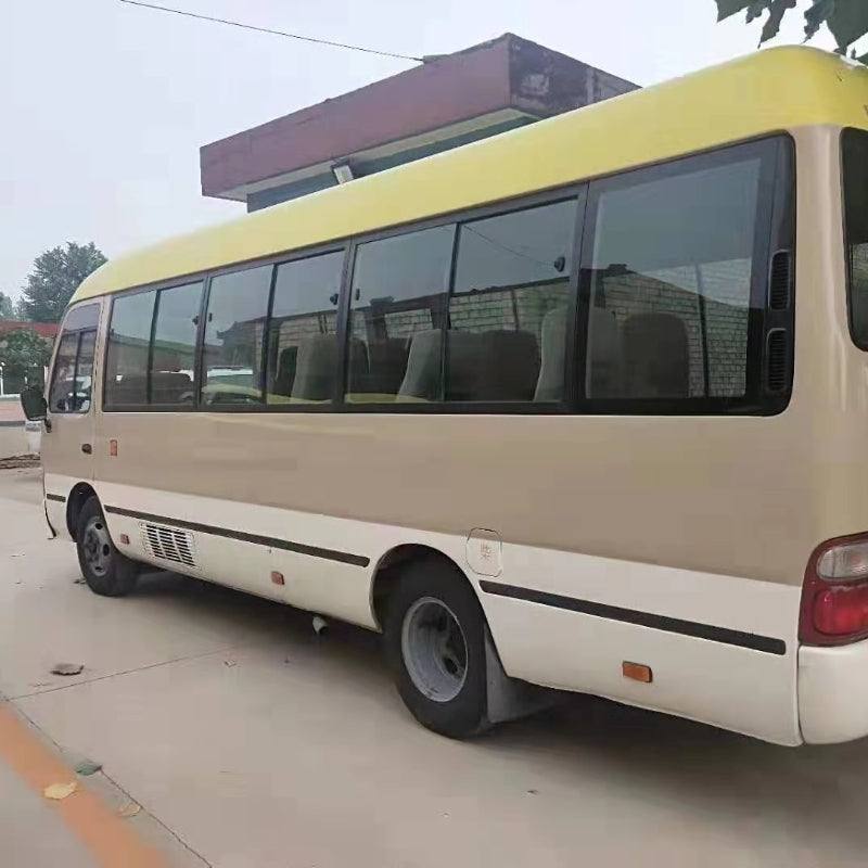 Toyota Coaster 2011 model national ? Manual Gasoline side view for China car export