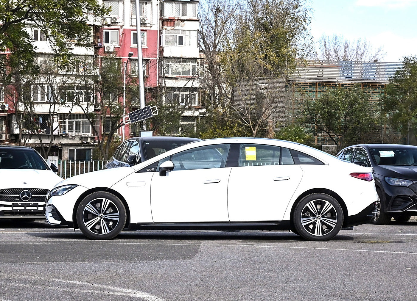 Mercedes-Benz EQE 2025 500 4MATIC Pioneer Edition