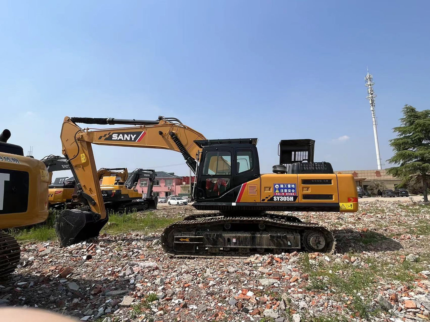 USED SANY SY305H EXCAVATOR