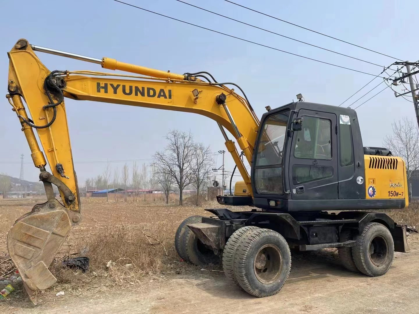 USED HYUNDAI 150W-7 WHEEL EXCAVATOR