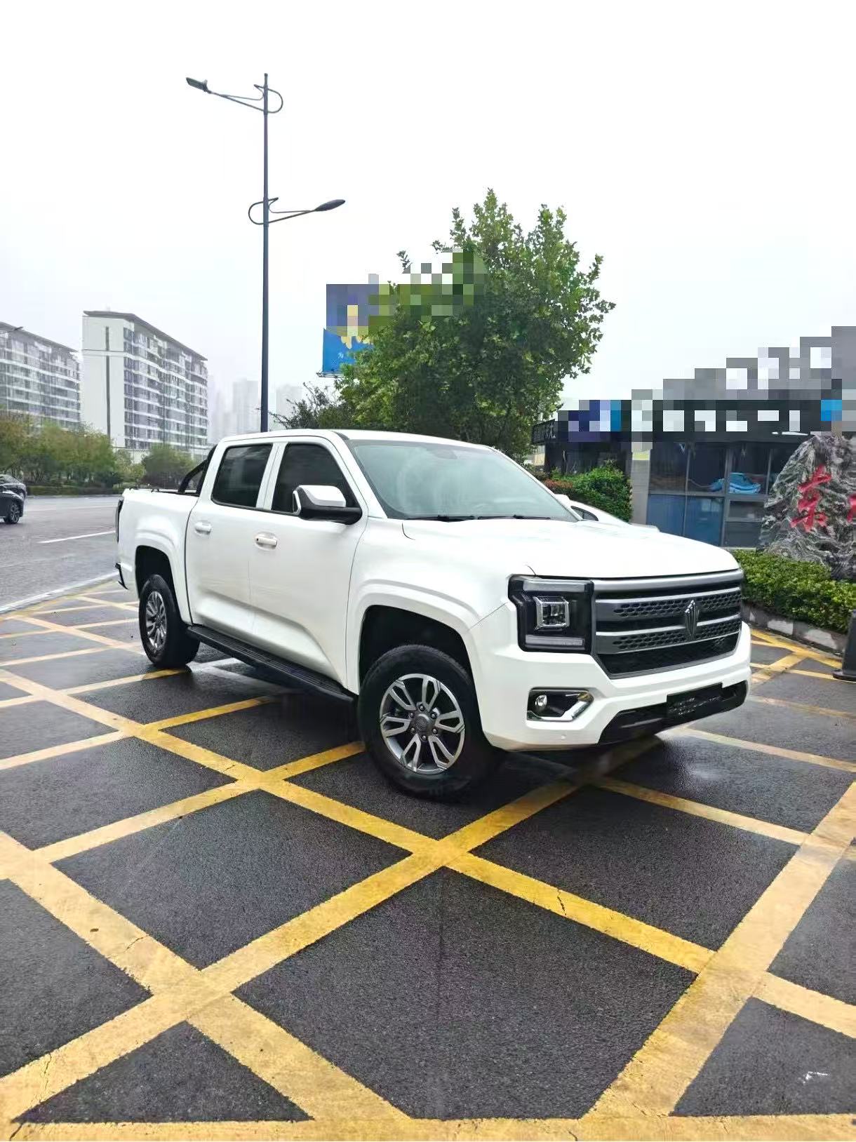 Used JMC Dadadao 2024 All-rounder 2.3T Diesel 4WD Standard Wheelbase Comfort Edition Automatic Transmission