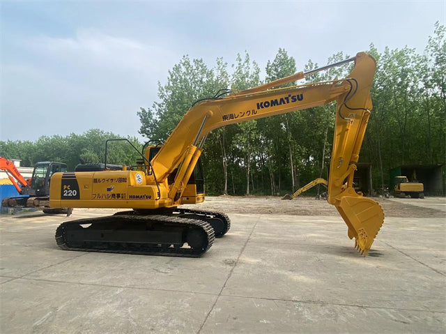 USED KOMATSU PC220-8 EXCAVATOR