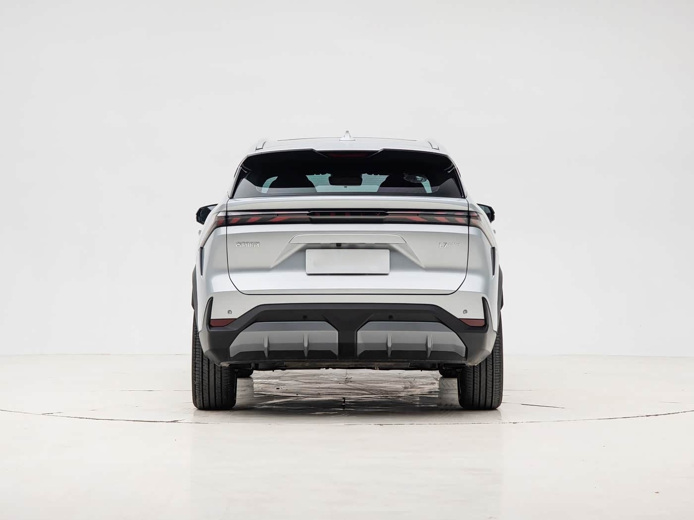 Geely Galaxy L7 2025 EM-i 115km Long-Range Edition