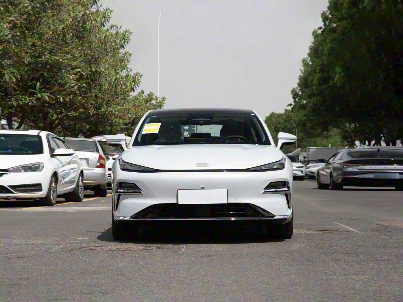 Geely Galaxy Starship 8 2025 60km EM-i Luxury Enjoyment Edition