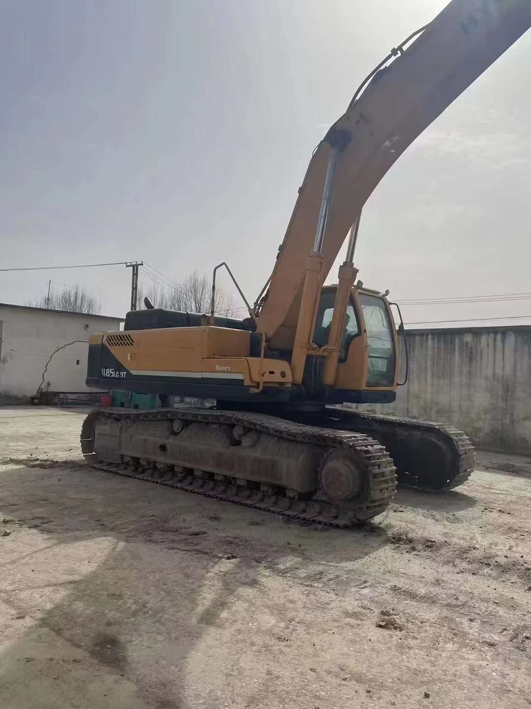 USED HYUNDAI R485LC-9T EXCAVATOR