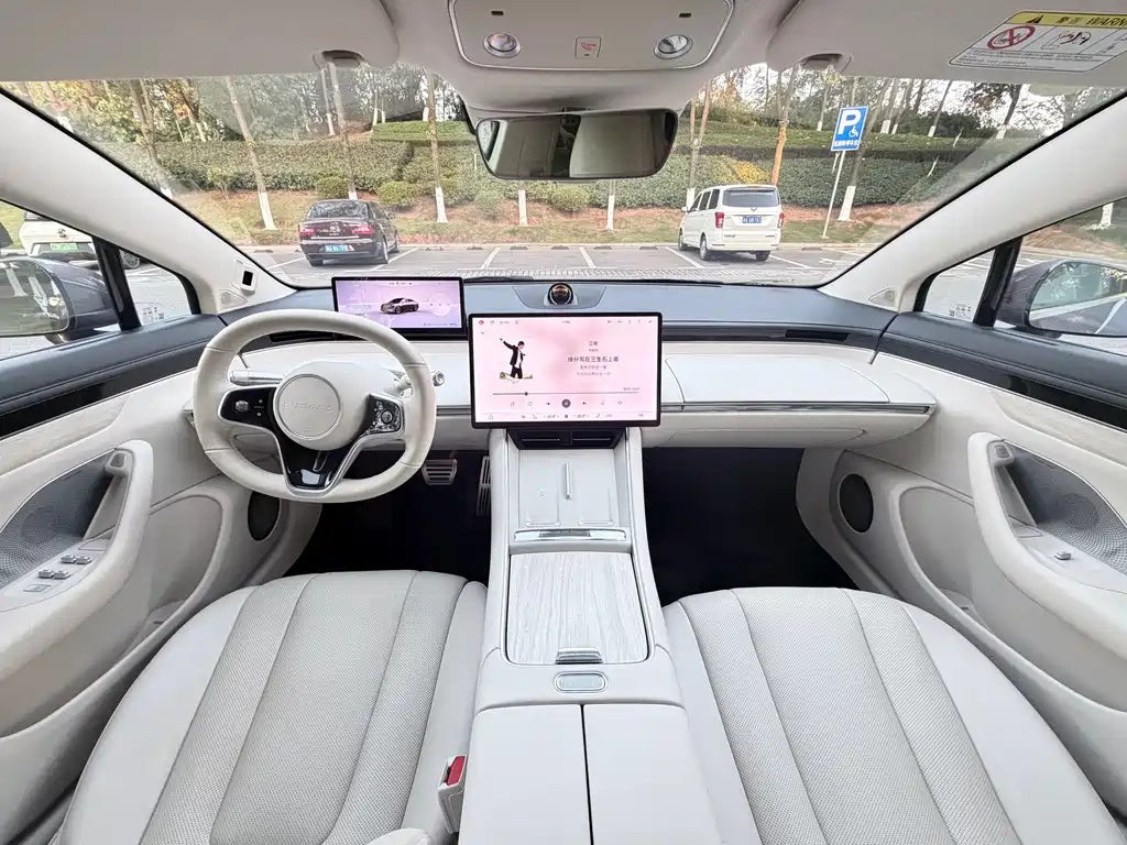 Used Luxeed S7 2025 Max RWD Ultra Long Range interior photo for China car export