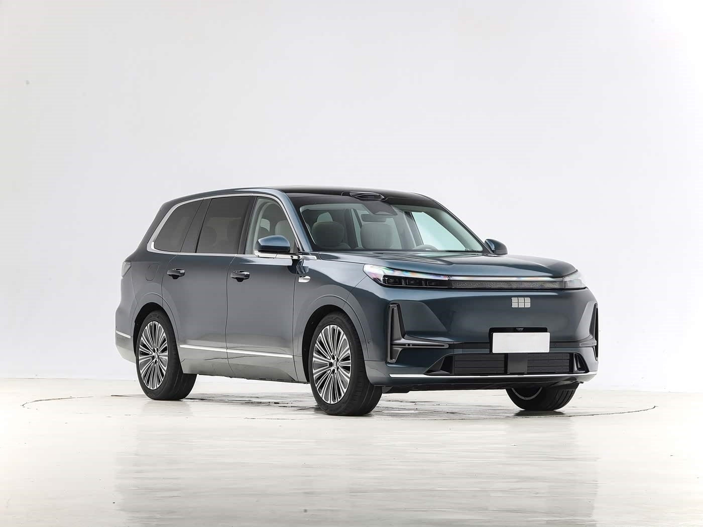 Geely Galaxy M9 2025 100km 2WD Launch Edition