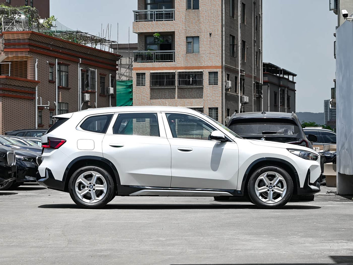 BMW iX1 Pure Electric SUV Launched 20126 524KM Compact Luxury 5-Seater Electric Vehicle