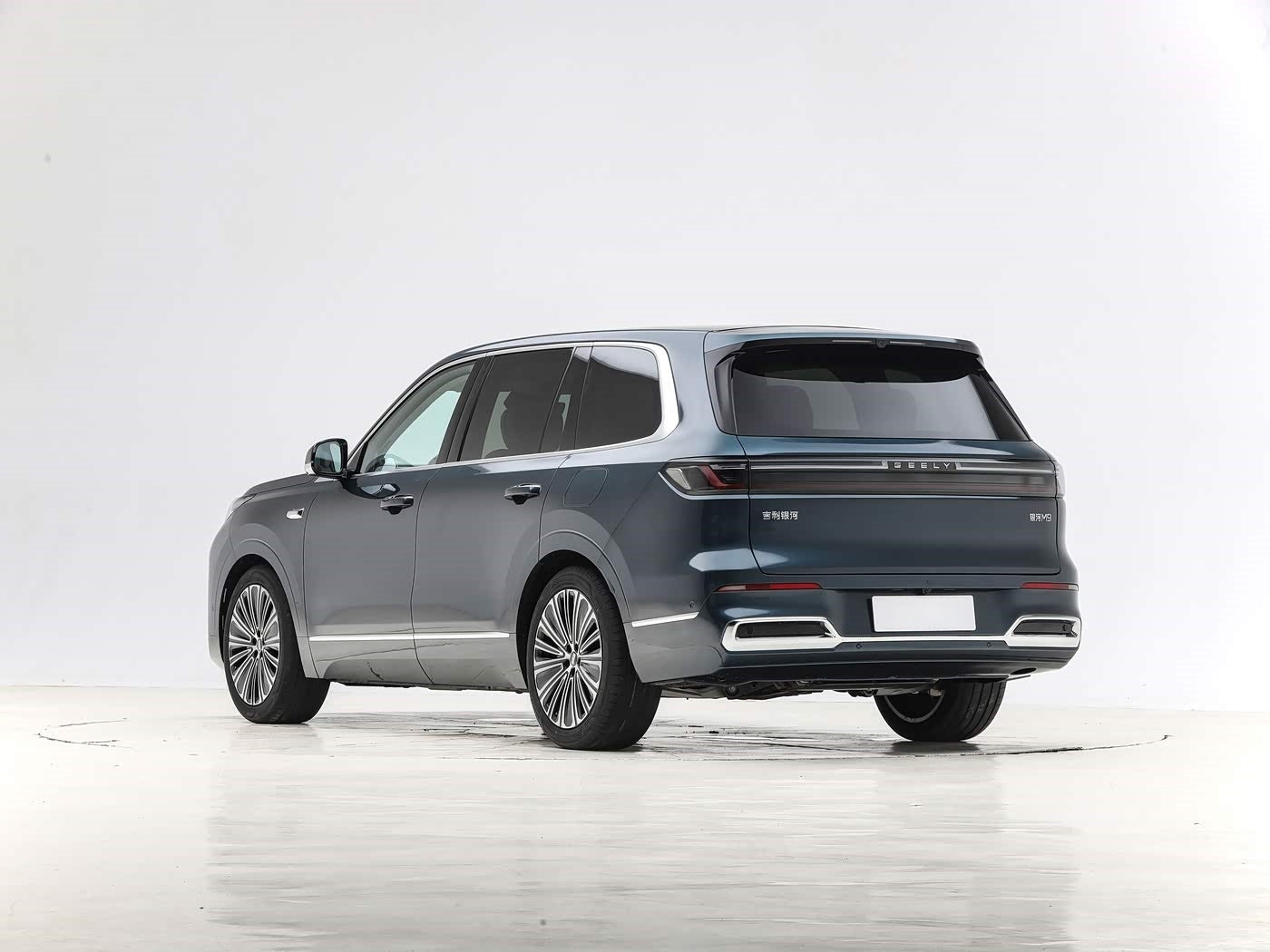 Geely Galaxy M9 2025 100km 2WD Launch Edition