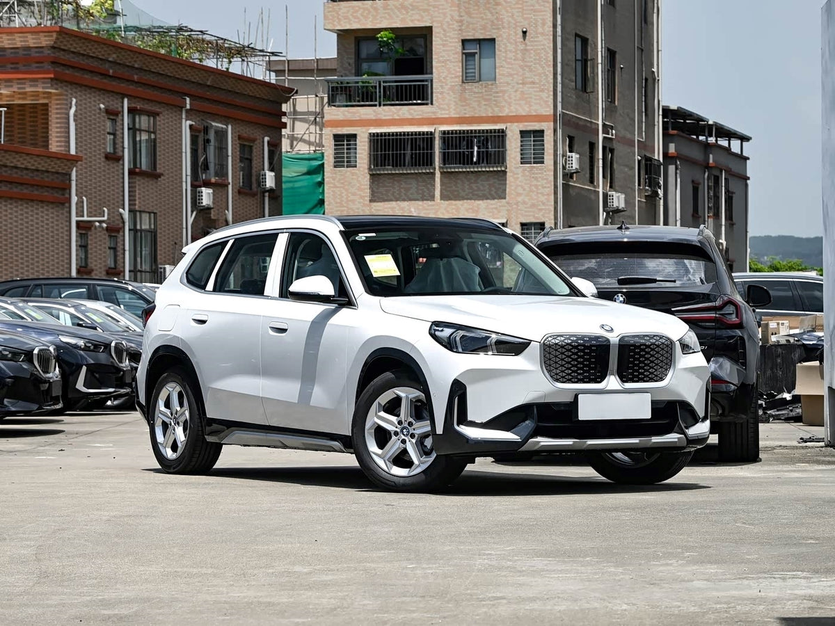 BMW iX1 Pure Electric SUV Launched 20126 524KM Compact Luxury 5-Seater Electric Vehicle