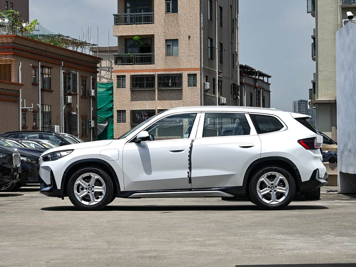 BMW iX1 Pure Electric SUV Launched 20126 524KM Compact Luxury 5-Seater Electric Vehicle