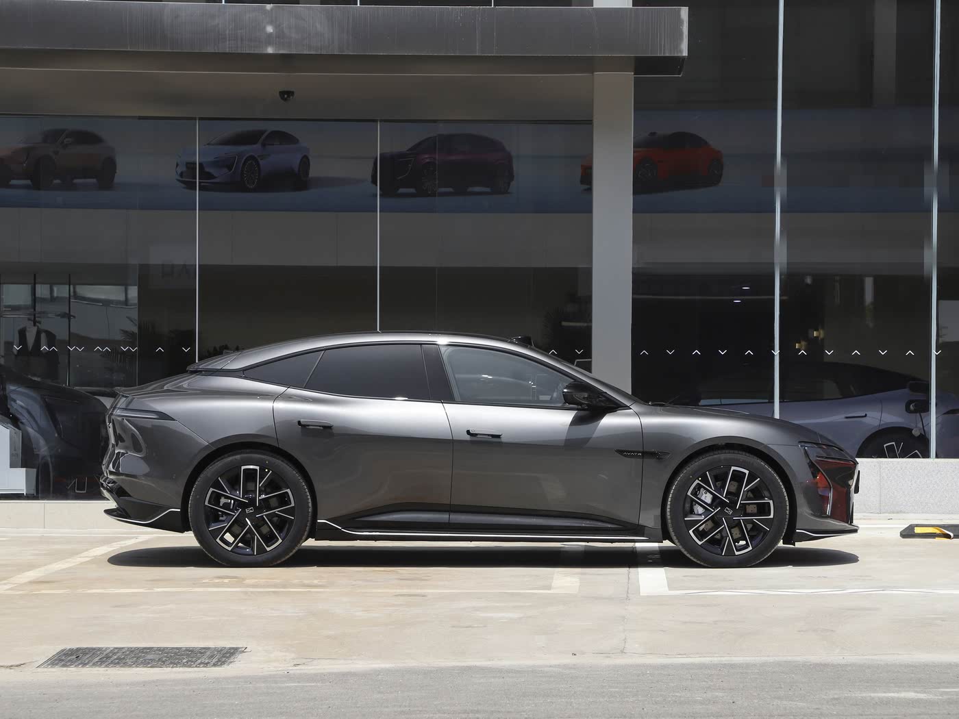 Avatr 06 2025 Model Pro EREV