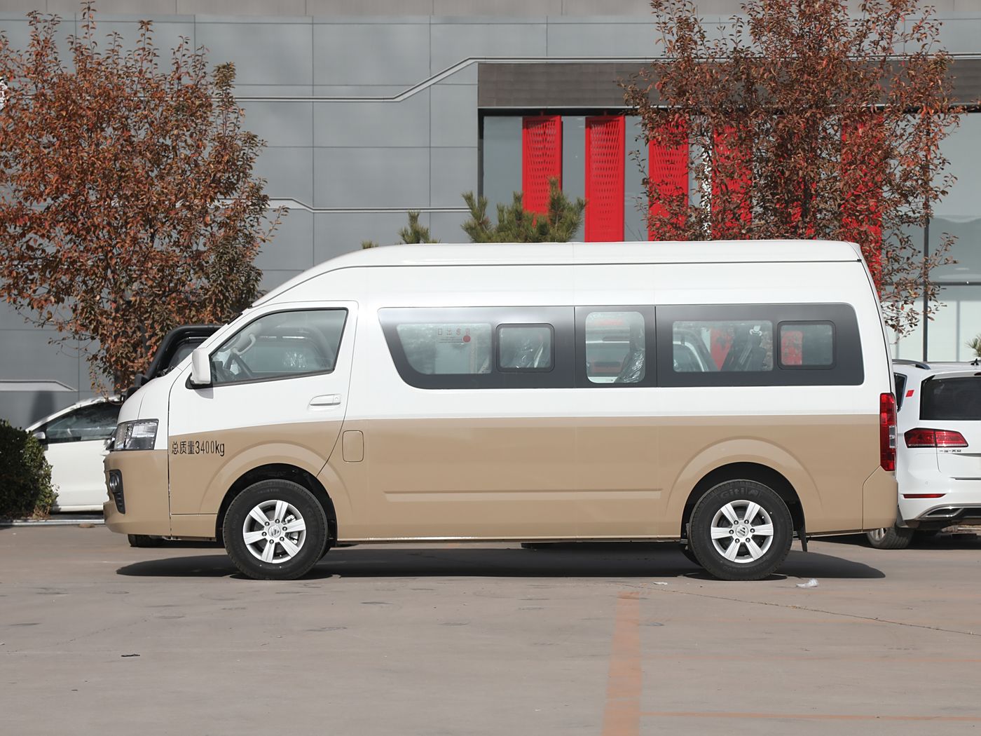Foton Landscape G9 2024 2.4L Gasoline Professional Edition Long Axle High Roof 2-Seat Van 4K22D4M Engine