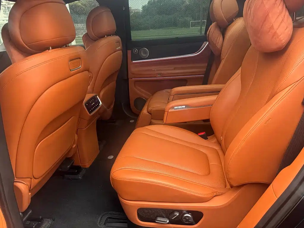 Used AITO M9 2024 Range Extender Ultra Version 42kWh 6-Seater