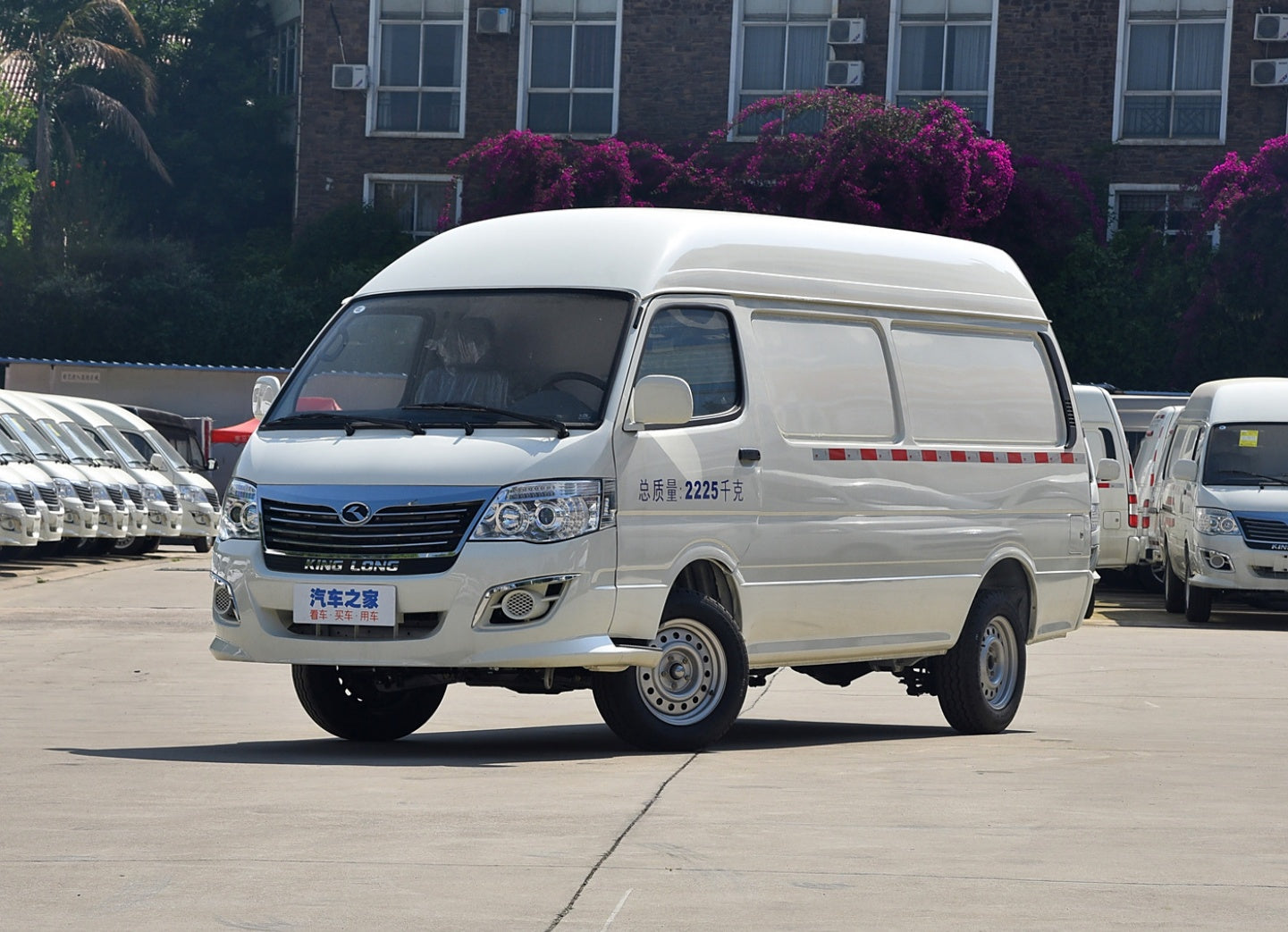 Kinglong Jinwei 2.2L V22H 2022 High-roof