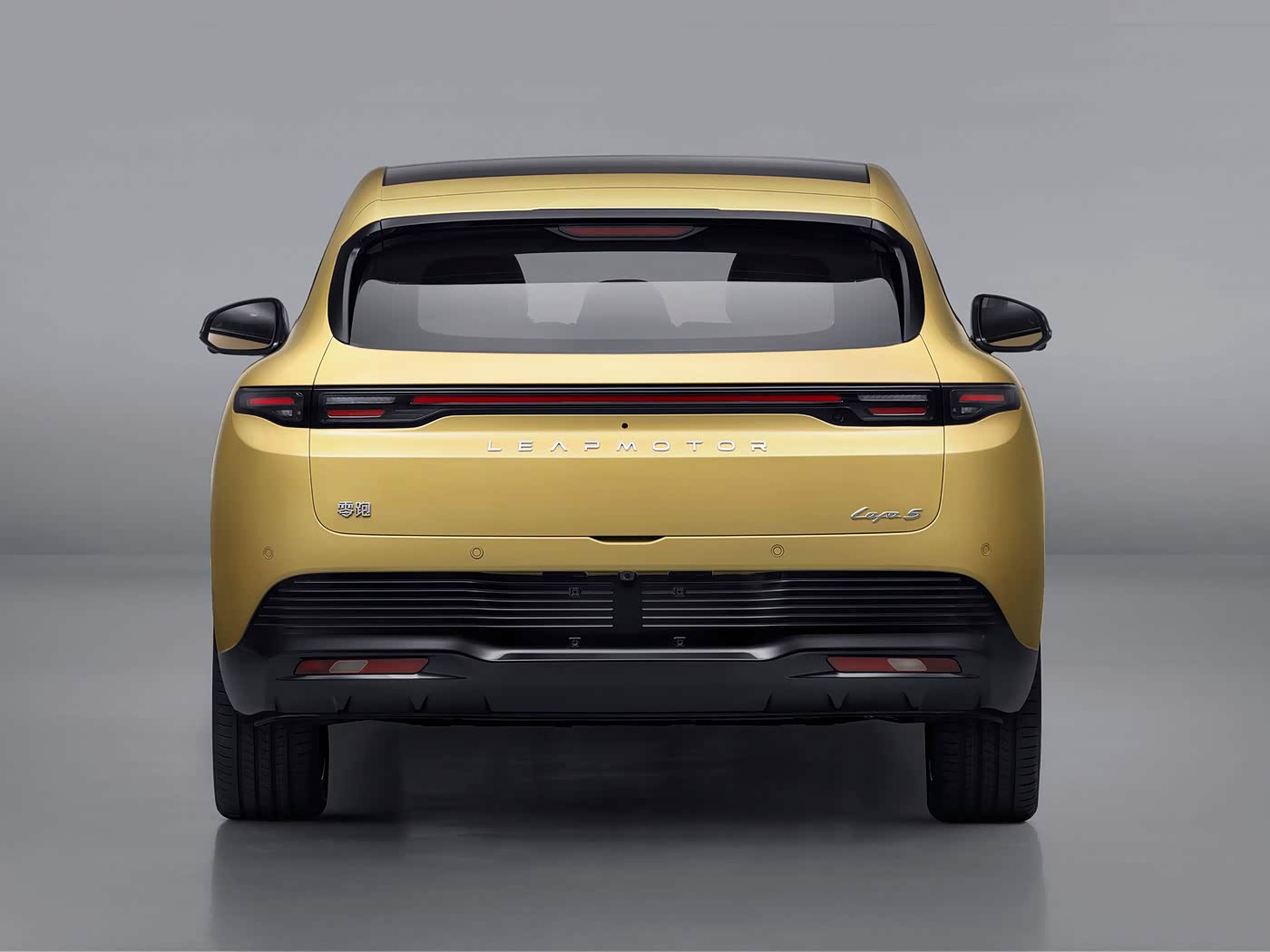 LEAPMOTOR LAFA5 2026 515  PLUS