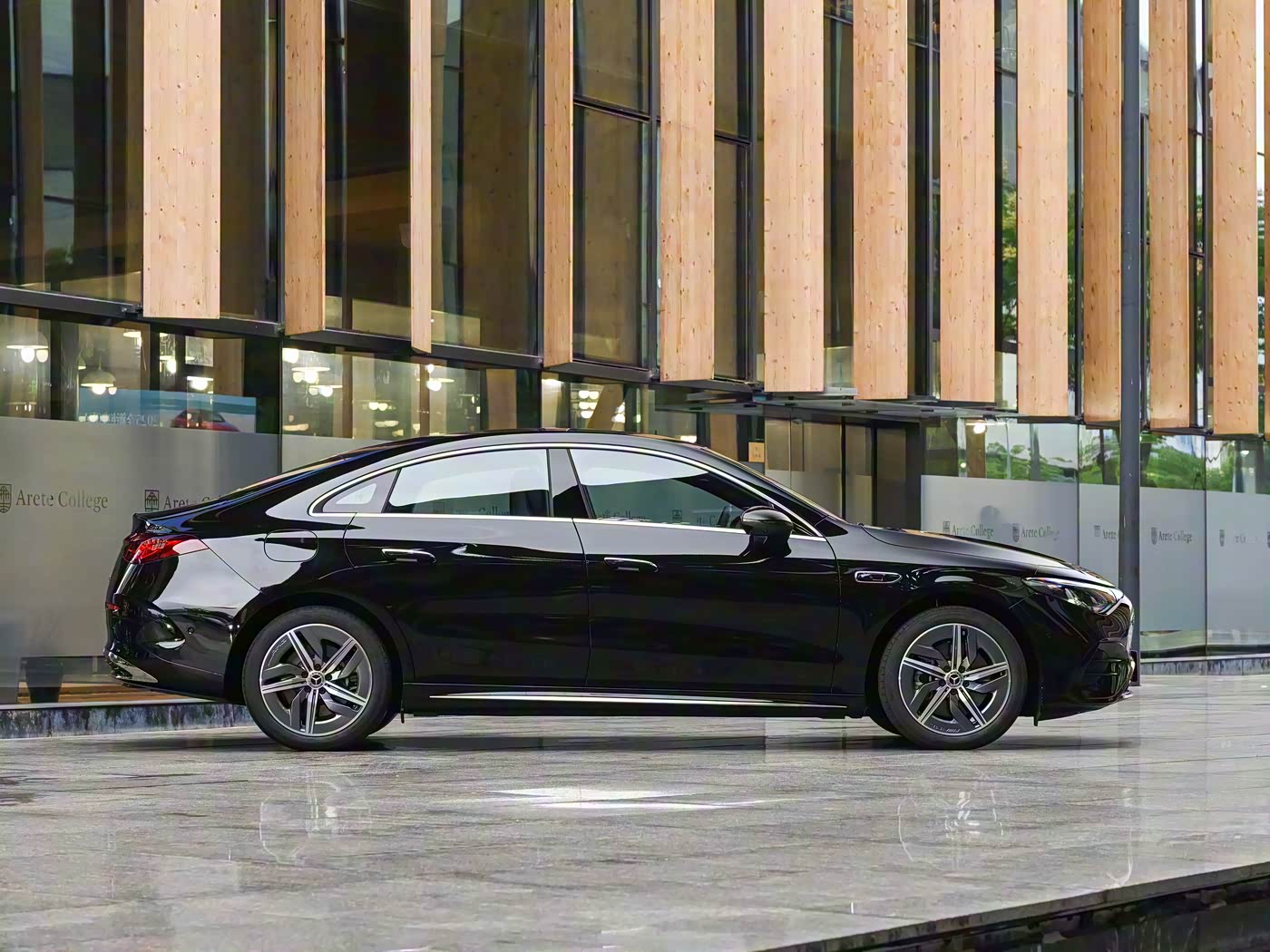 MERCEDES-BENZ GLA 2025 GLA 200