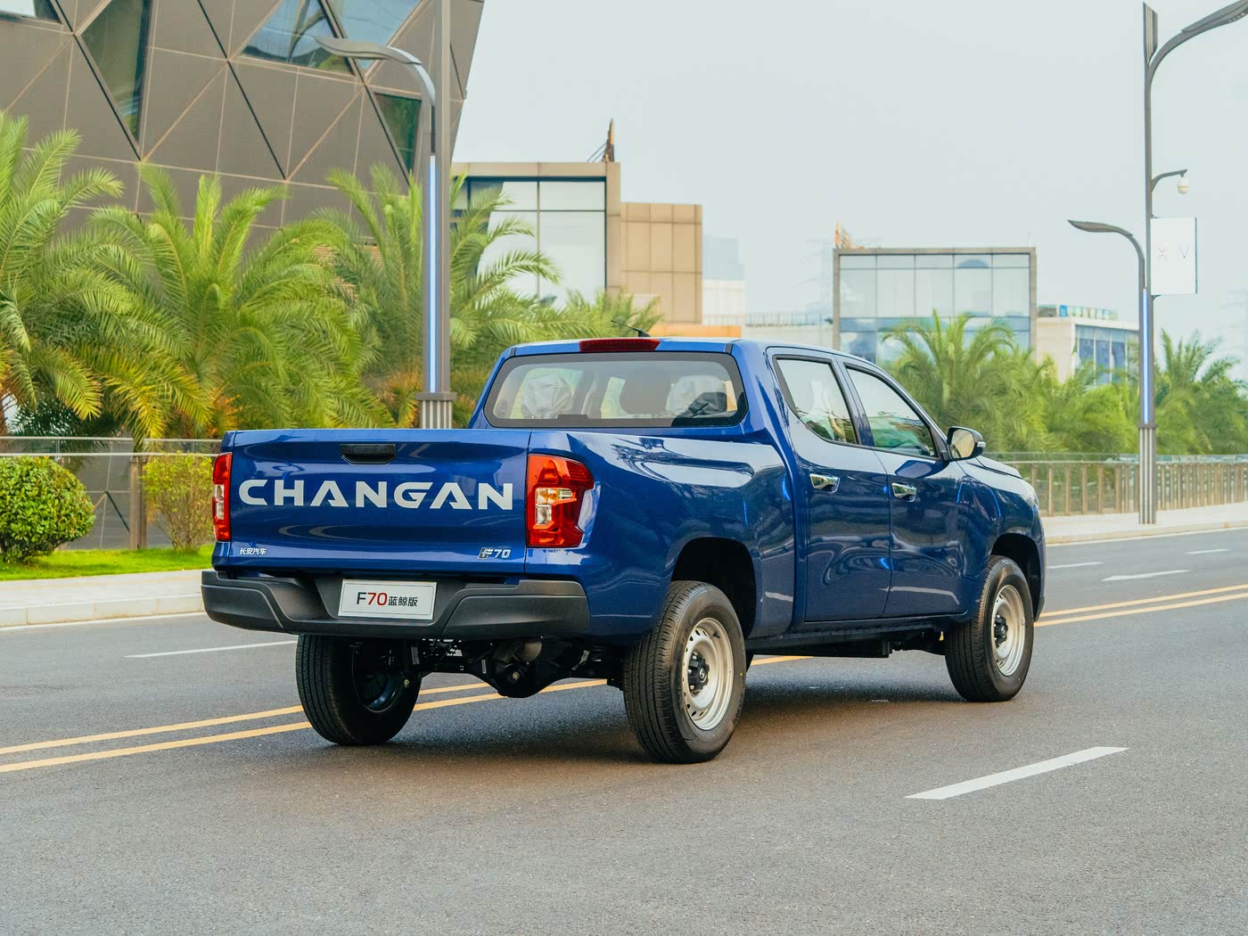 Changan F70 Blue Whale 2024 2.0T MT 4WD GASOLINE LONG BOX
