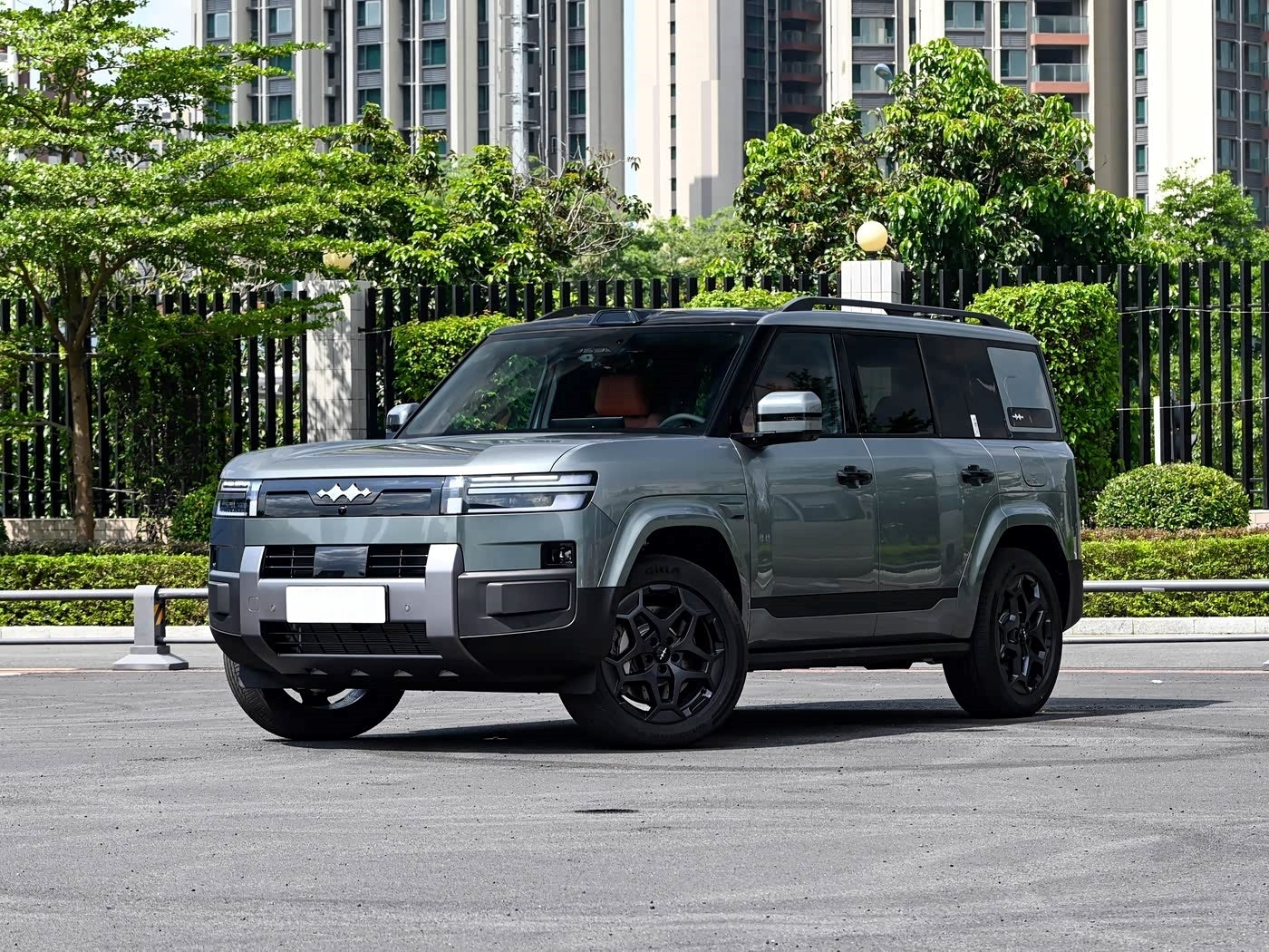 BYD FangChengBao Titanium 7 2025 Model 135KM 2WD Pro Version