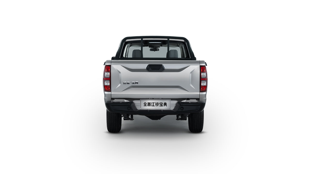JMC Baodian 2025 2.5T manual diesel two-wheel drive short axle