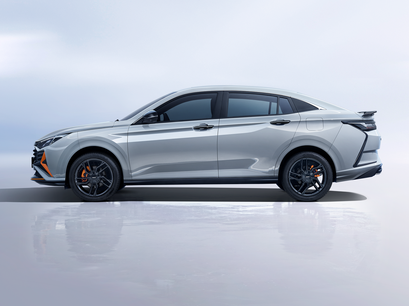 YIXUAN 2025 1.5L AT Luxury