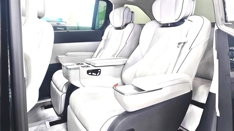 Used Xpeng X9 2024 702 Ultra-Long Range Pro