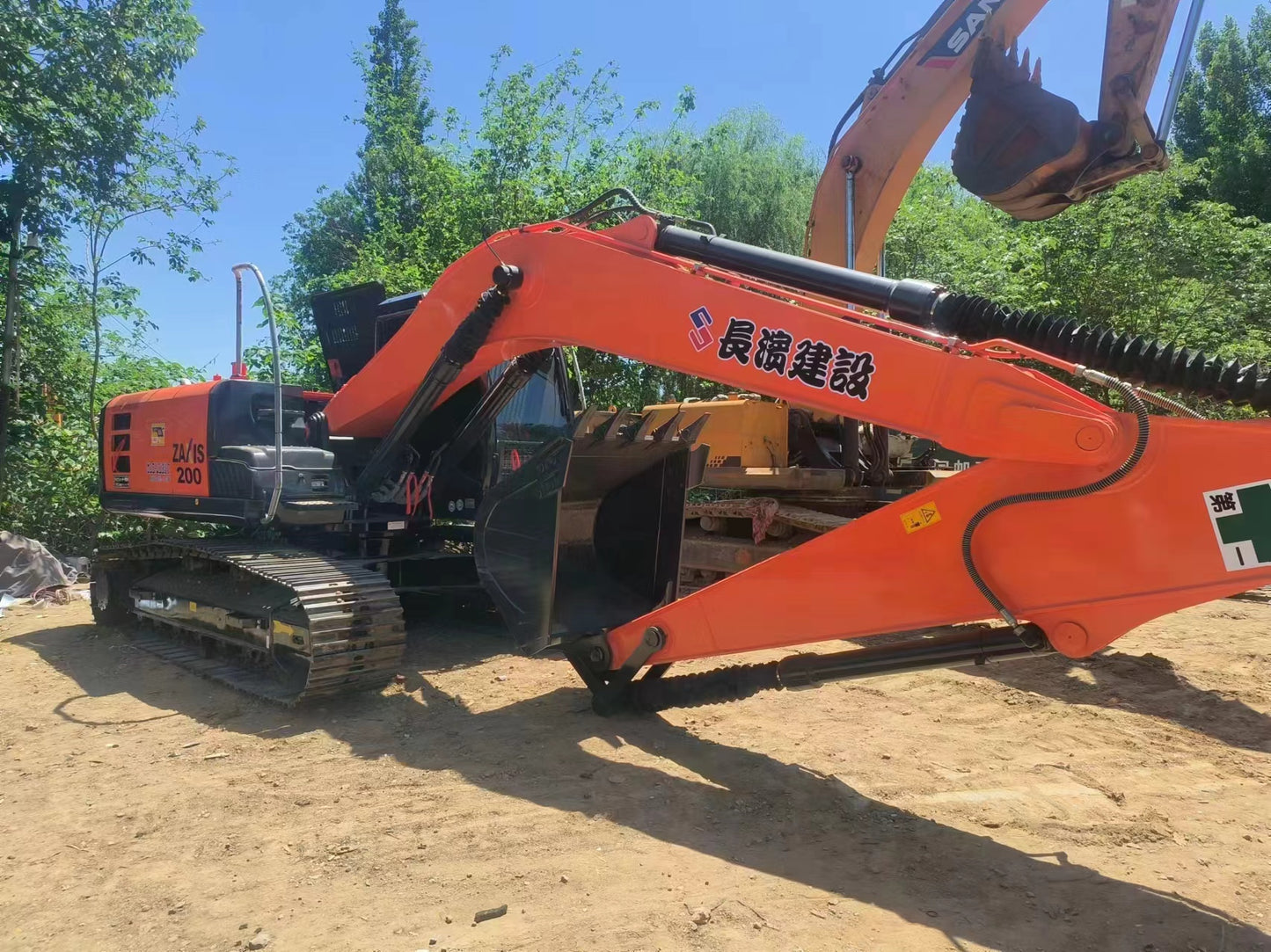 USED HITACHI ZX200-3 EXCAVATOR