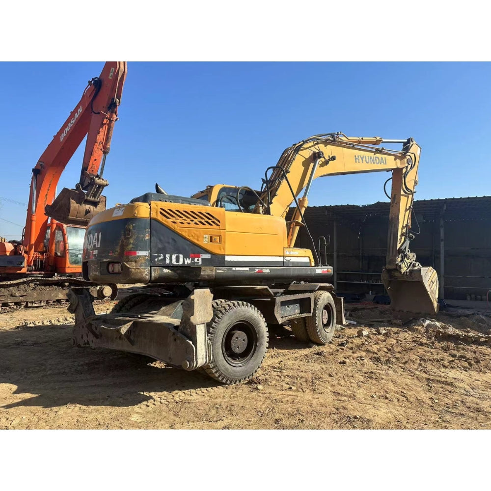 USED HYUNDAI 210W-9 WHEEL EXCAVATOR