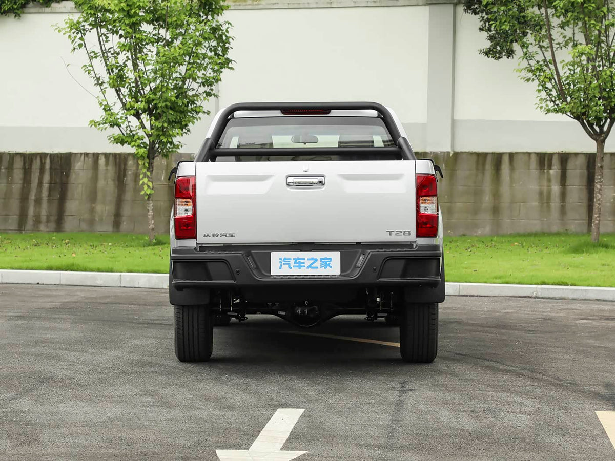 ISUZU QINGLING T28 Diesel Pickup 2026 2WD / 4WD Off‑Road Commercial Pickup Truck