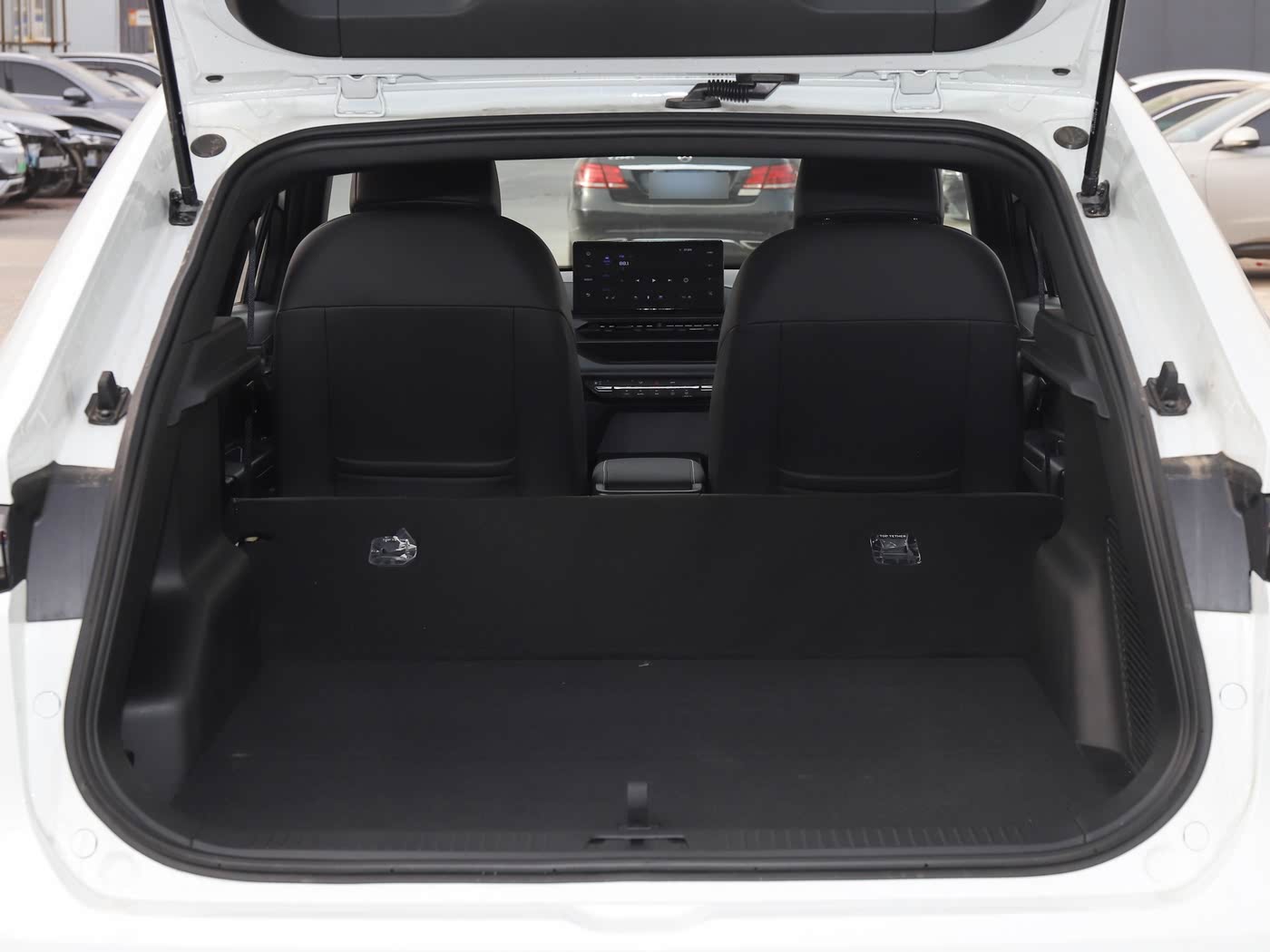 Geely Livan 7 2024 450km Fortune Edition