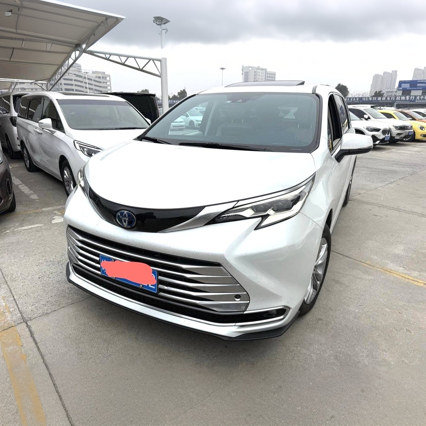 Used Toyota Sienna |2021 Model 2.5L E-CVT Premium Edition Automatic Transmission