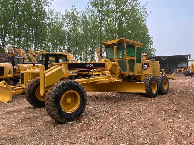 USED CAT 140H GRADER