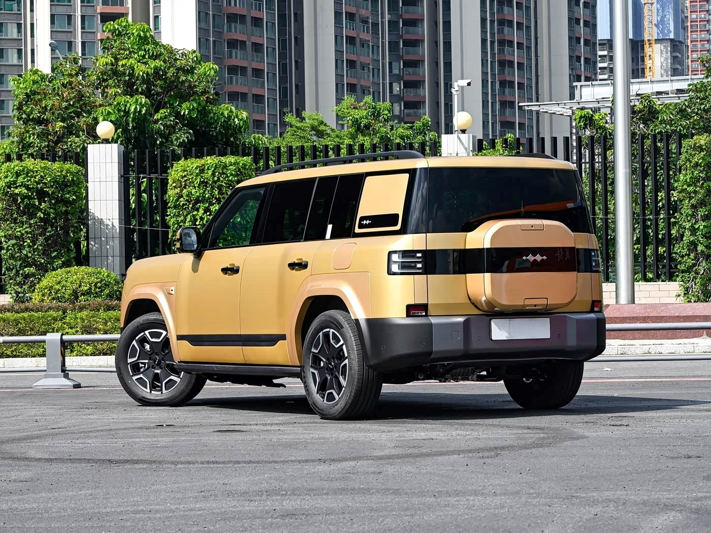 BYD FANG CHENG BAO Titanium 7 190KM 4WD Ultra Edition