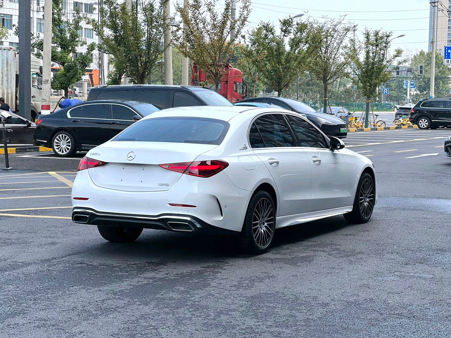 Used Mercedes-Benz C-Class L 2024 C 200 L Sport Edition front view for China car export