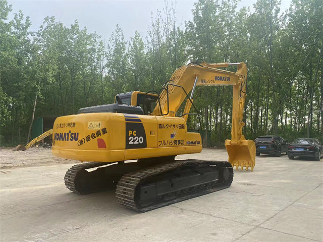 USED KOMATSU PC220-8 EXCAVATOR