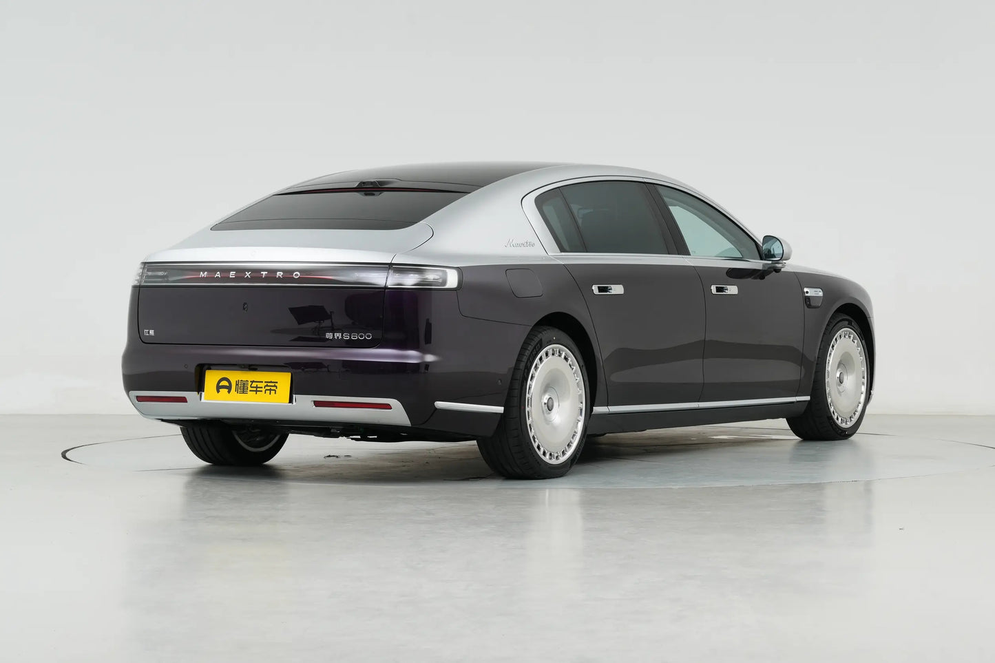 HIMA Maextro S800 2025 Pure Electric Starshine Premium Edition (5-Seater)