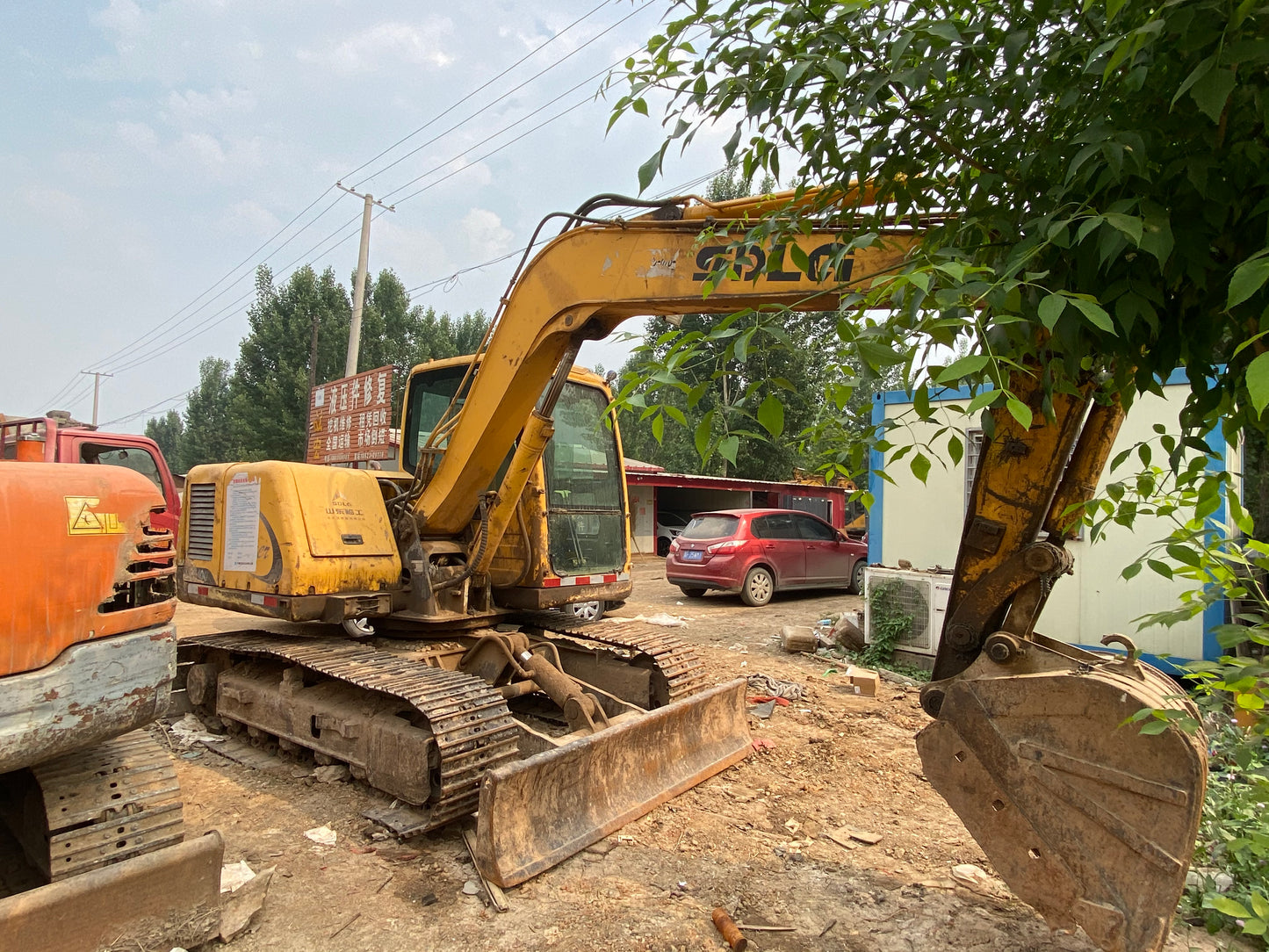 USED SDLG LG660 EXCAVATOR