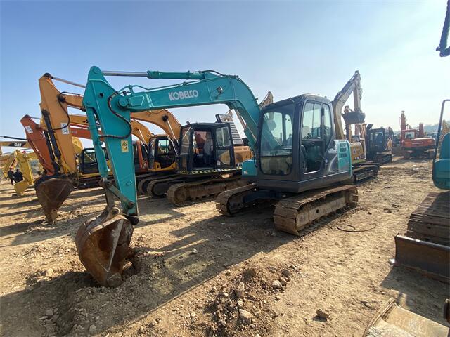 USED KOBELCO SK75 EXCAVATOR