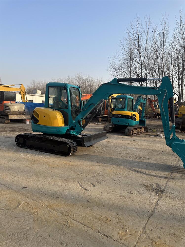 USED KUBOTA KX155 EXCAVATOR