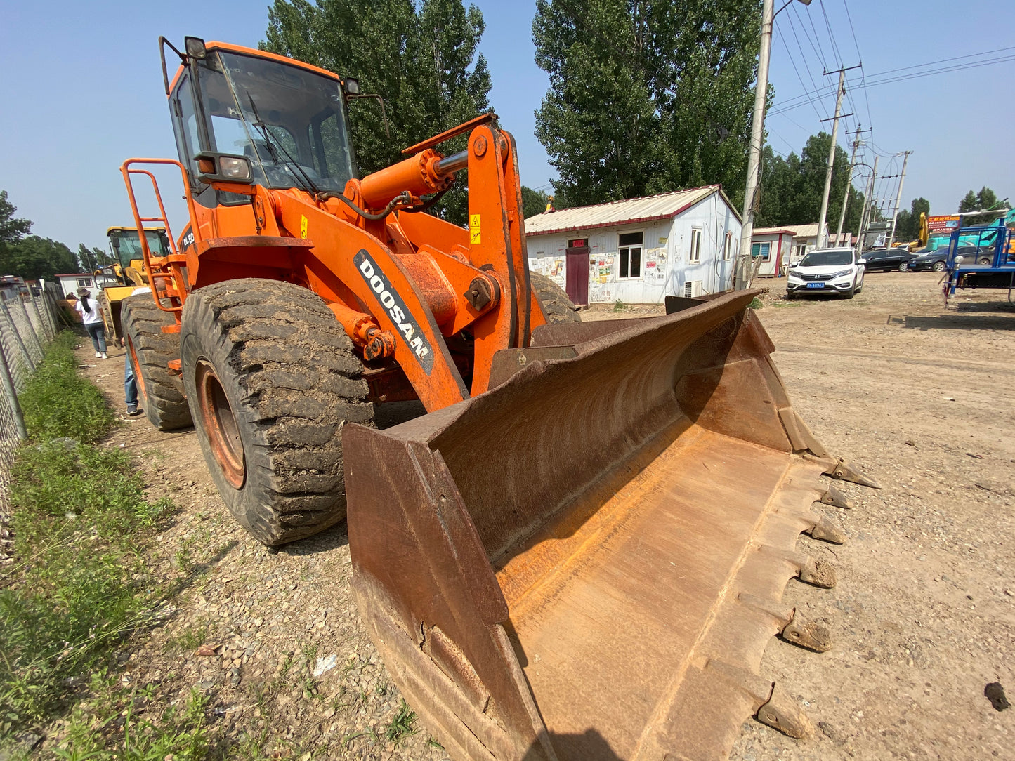 USED DOOSAN DL503 LOADER