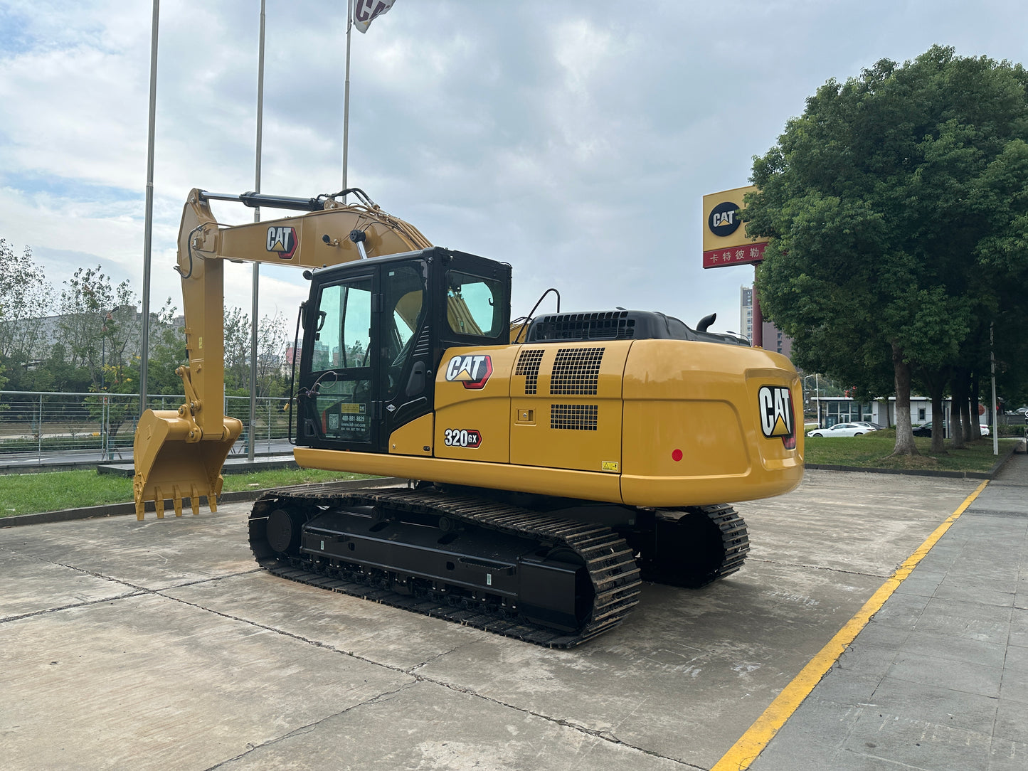 CAT 320GX  EXCAVATOR