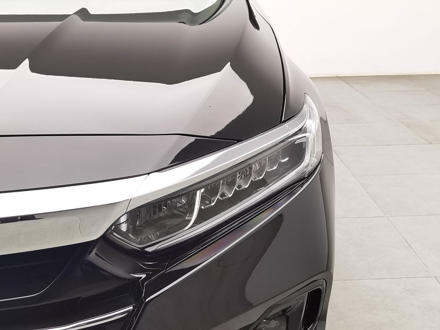 Used Honda Accord 2022 1.5T 260TURBO CVT Luxury Edition front view for China car export