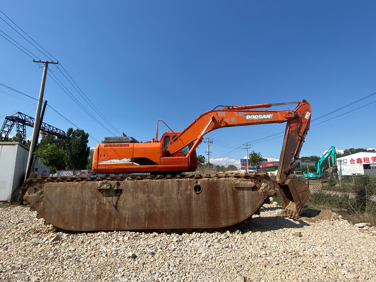 USED DOOSAN DH300LC-7 EXCAVATOR