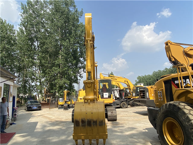 USED KOMATSU PC220-7 EXCAVATOR