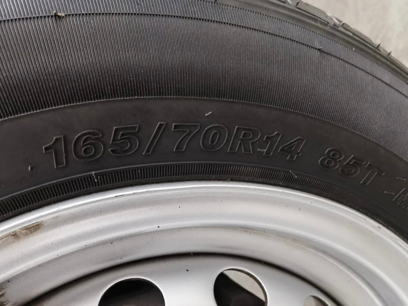 Used DFSK K05S 2022 1.3L MT High - Power Basic Model cargo space for China car export