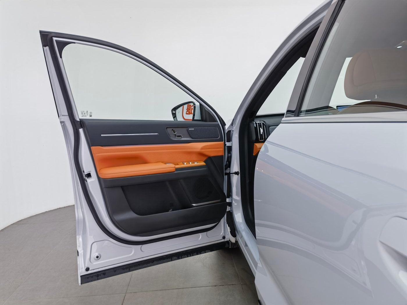 Used Jetour Shanhai L7 PLUS 2025 1.5T 220KM Luxury Edition 7-seater interior photo for China car export