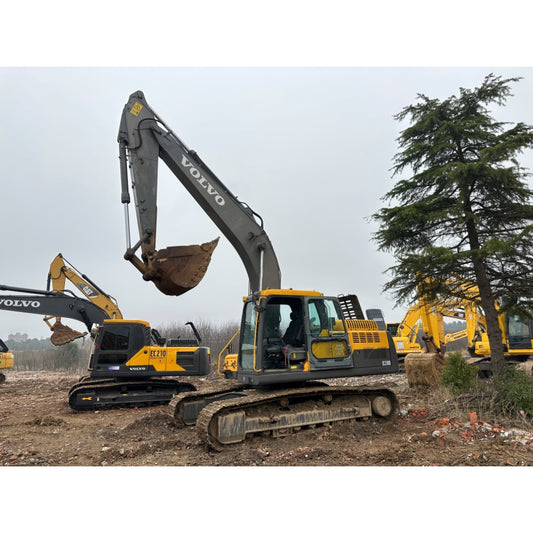 USED VOLVO EC210D EXCAVATOR